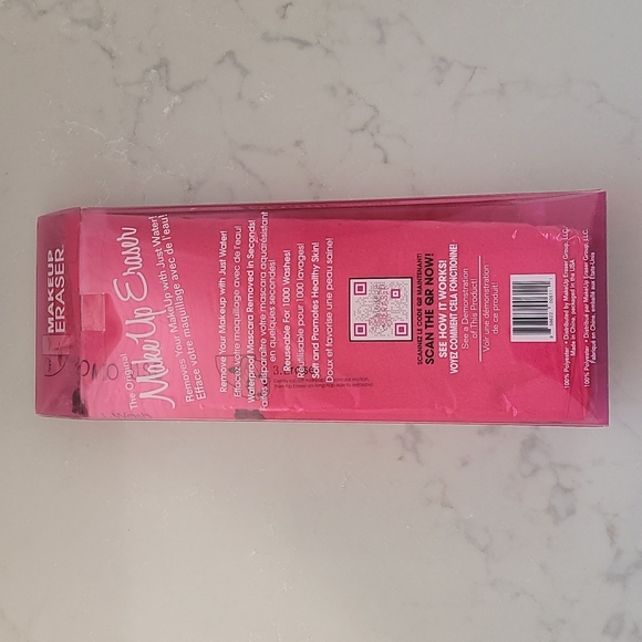 Jumbo Makeup Eraser cloth - enormous! - Picture 3 of 3
